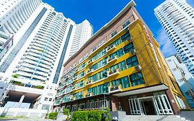 Neo Hotel